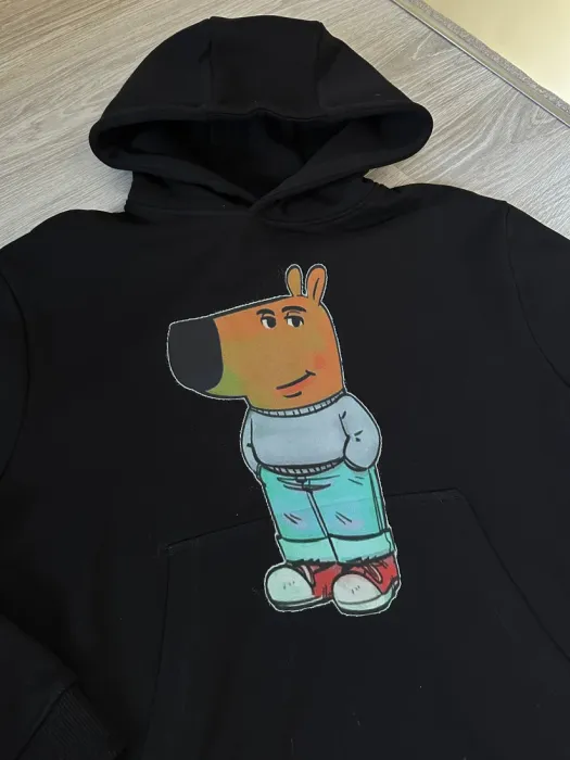 Chill Guy Hoodie in gebruik
